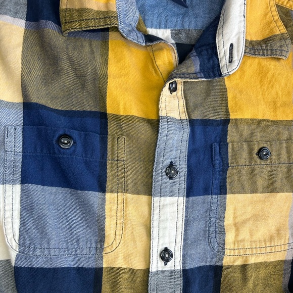 American Eagle Plaid Flannel Shirt Men’s Medium Classic Fit Button Up - Picture 4 of 4